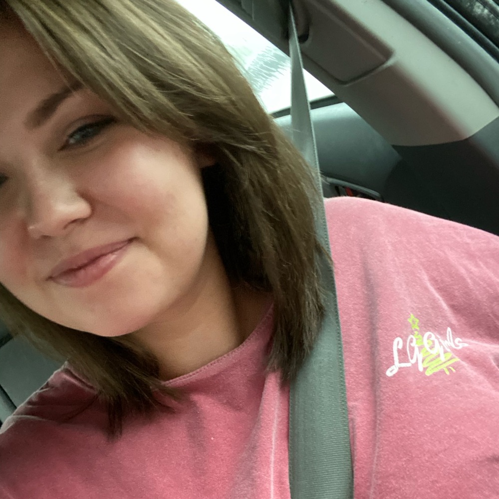 Meet your Posher, Lydia